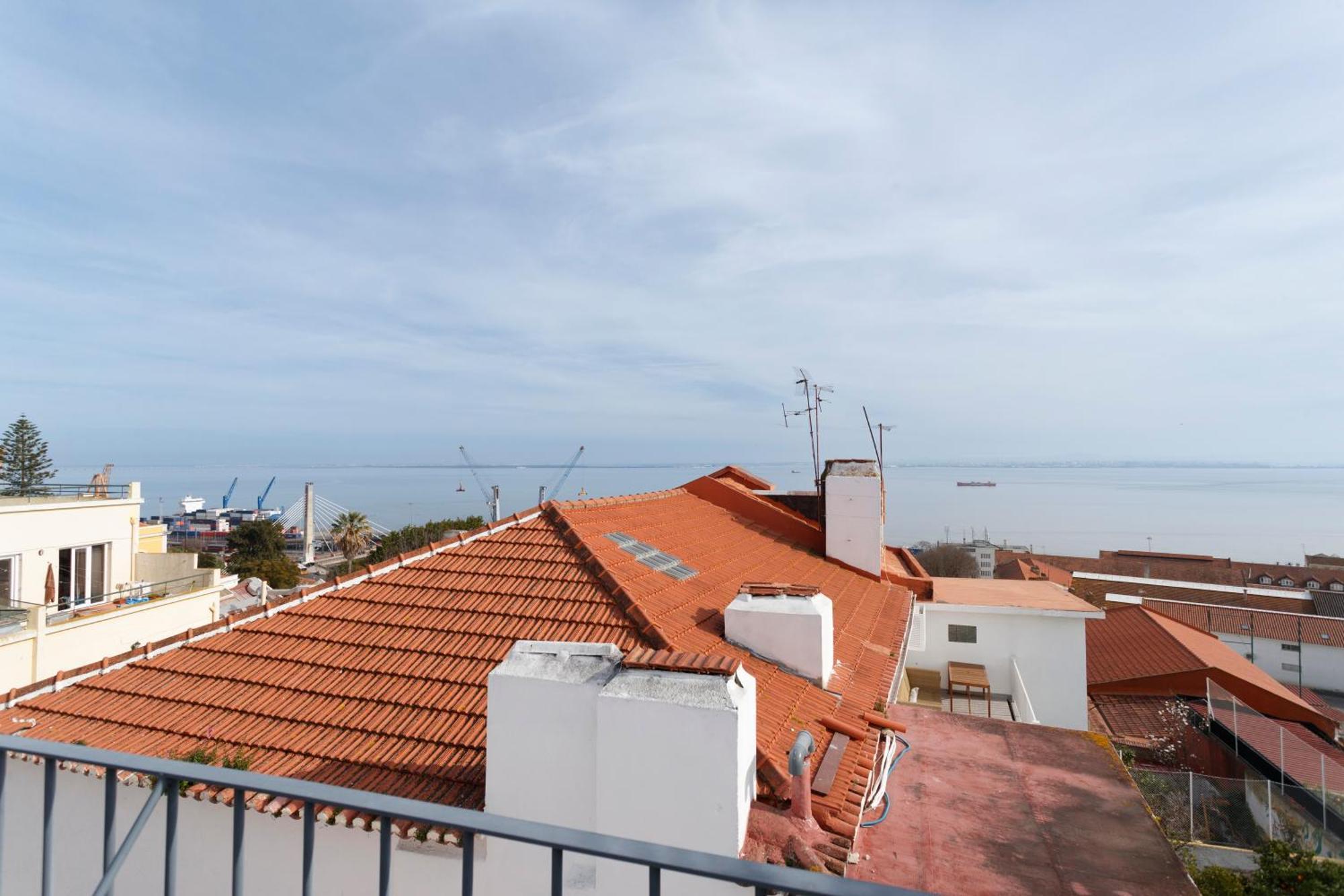 Barbadinhos Apartments In Lisbon Historic Neighborhood Zewnętrze zdjęcie
